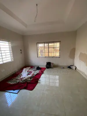 2bdrm Apartment in Commandos, Adenta for rent