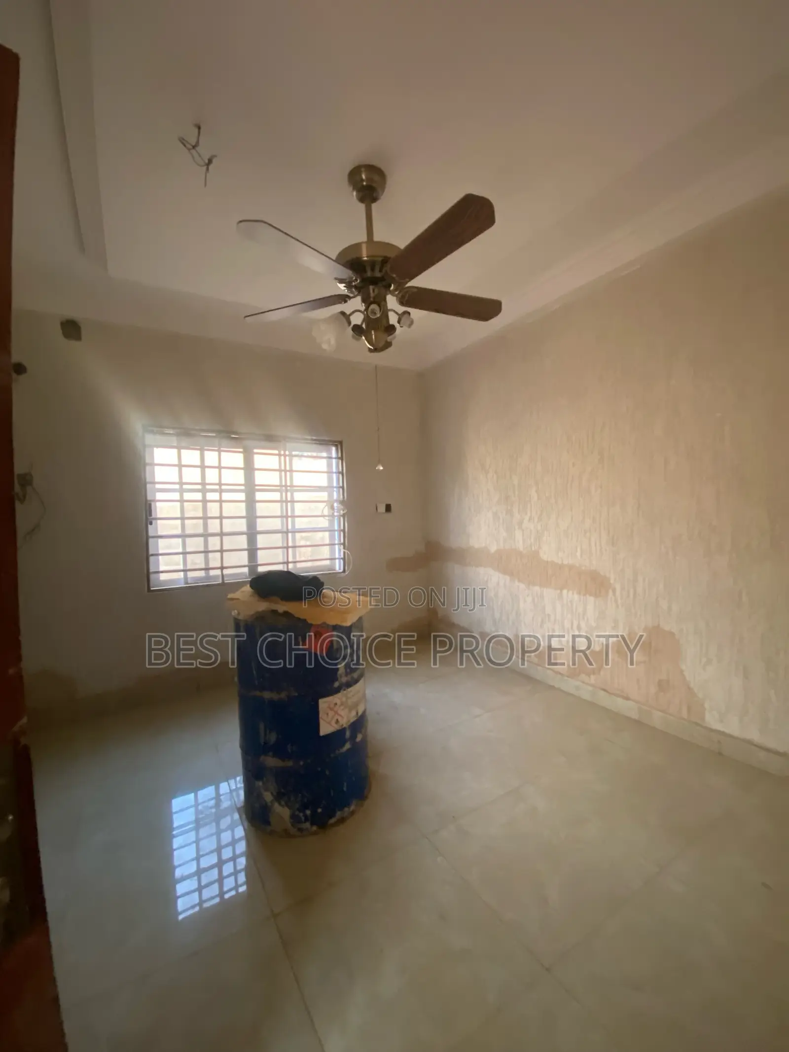 2bdrm Apartment in Commandos, Adenta for rent