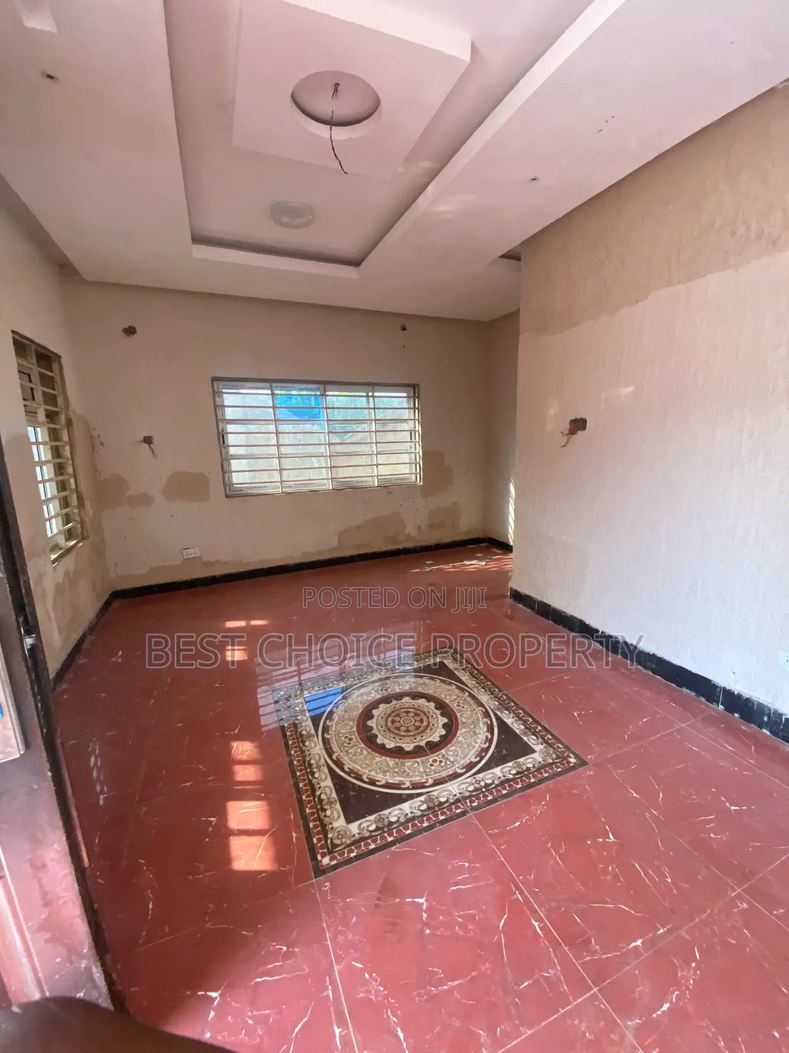 2bdrm Apartment in Commandos, Adenta for rent