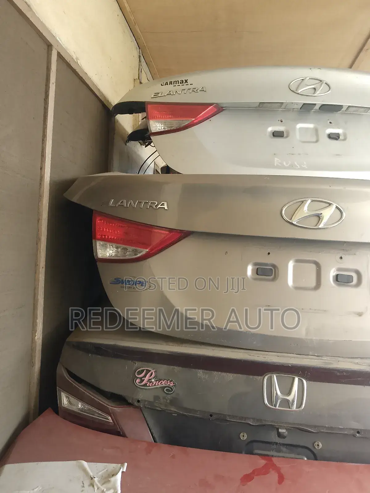 Elantra Boot 2011-2015. Elantra Tail Gate