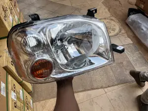 Hardbody Headlight Original (Depo) Pair