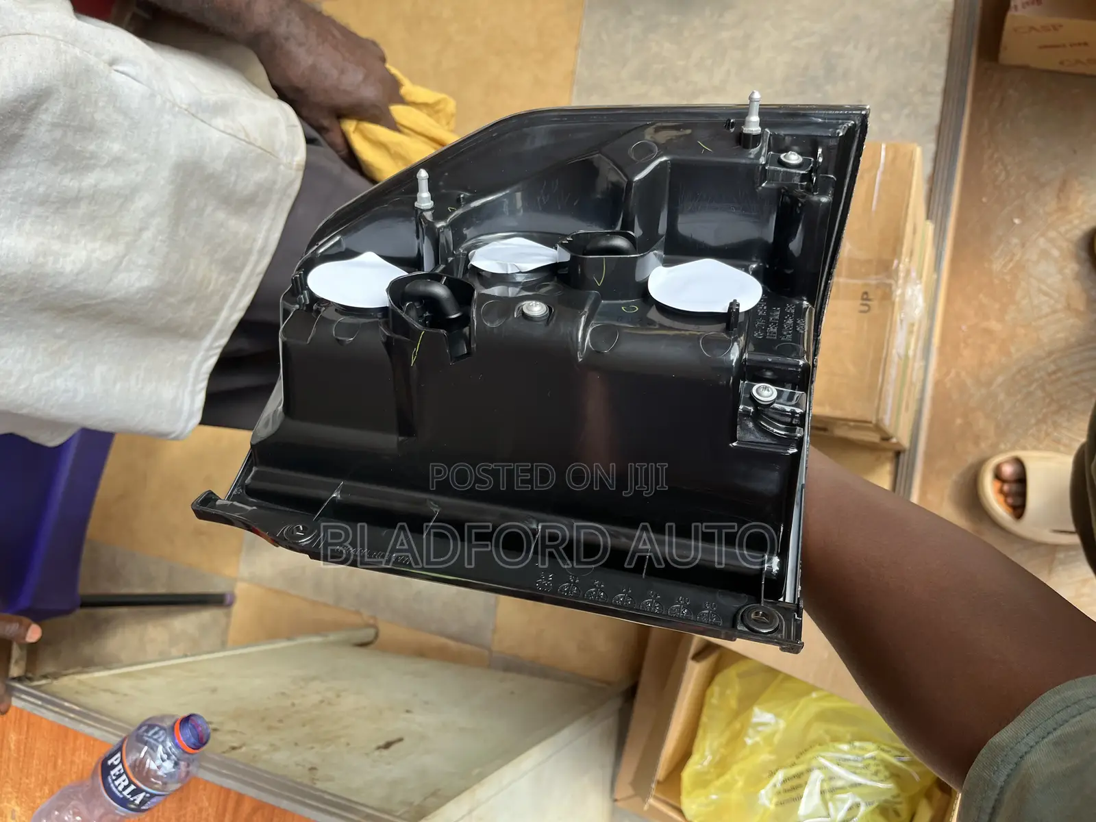 Pajero 05tailight Original DEPO Tailight Pair