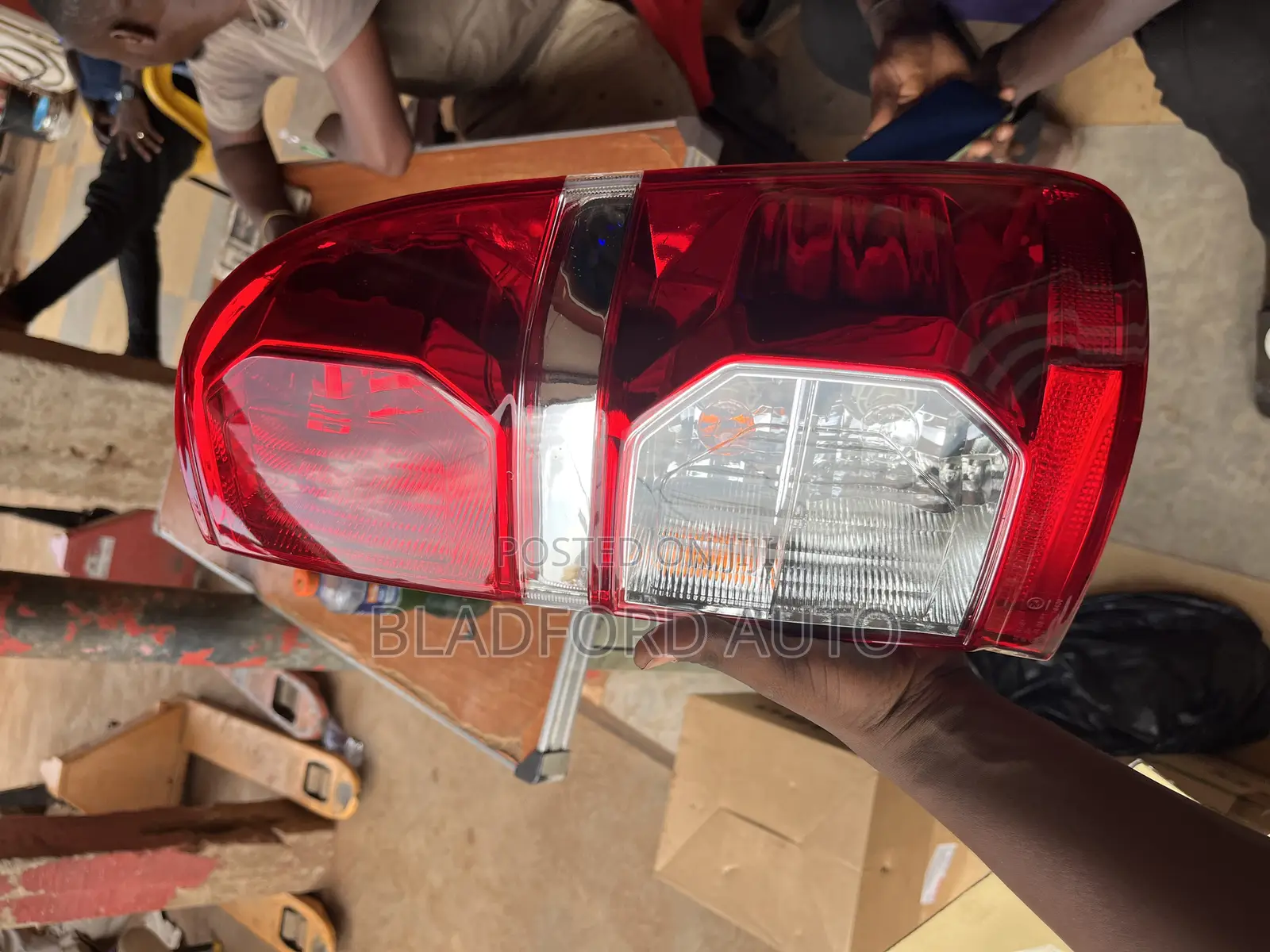 Hilux Vigo 2012 Tailight Original Depo Pair