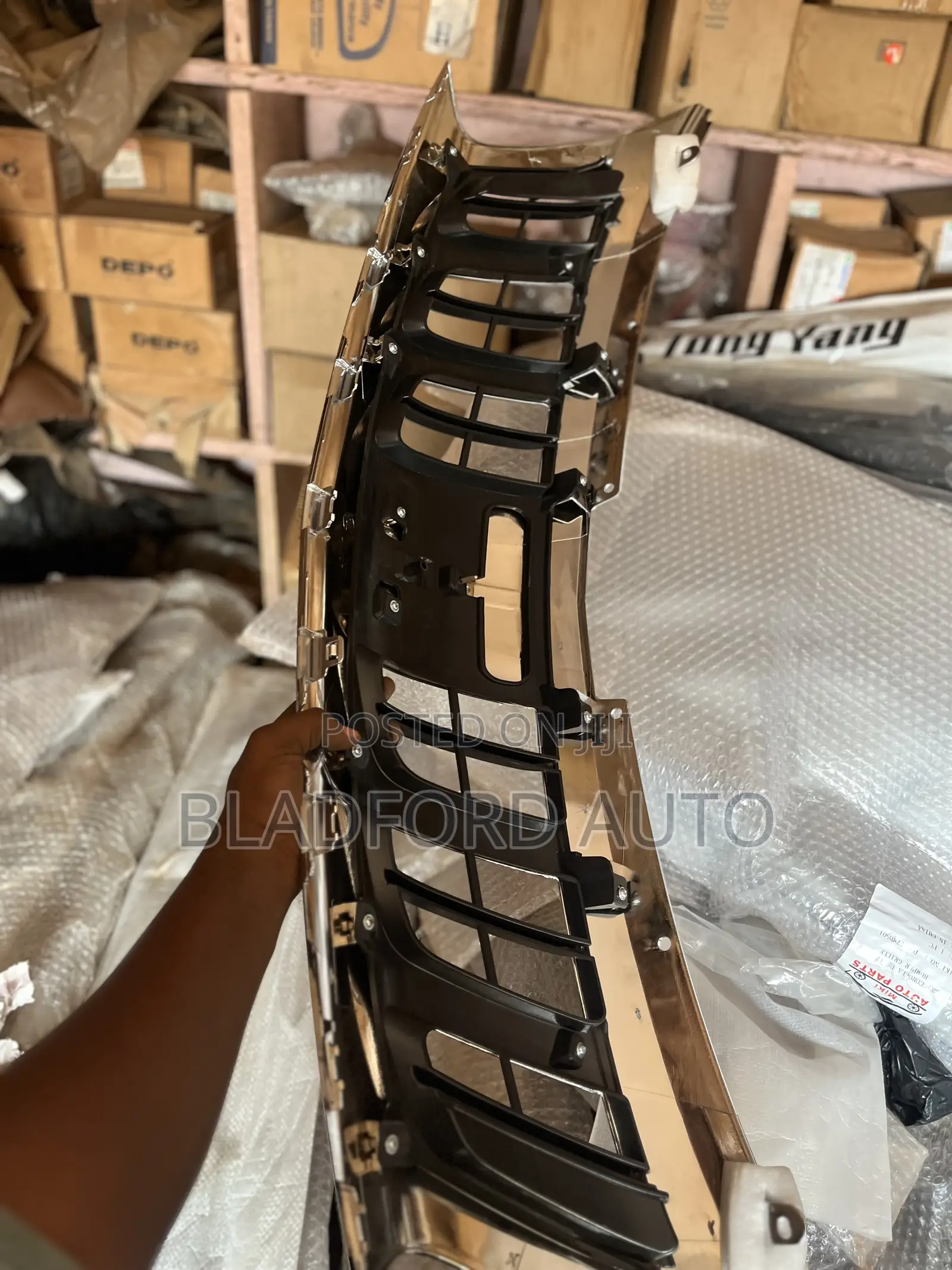 L200 2016 Front Shells