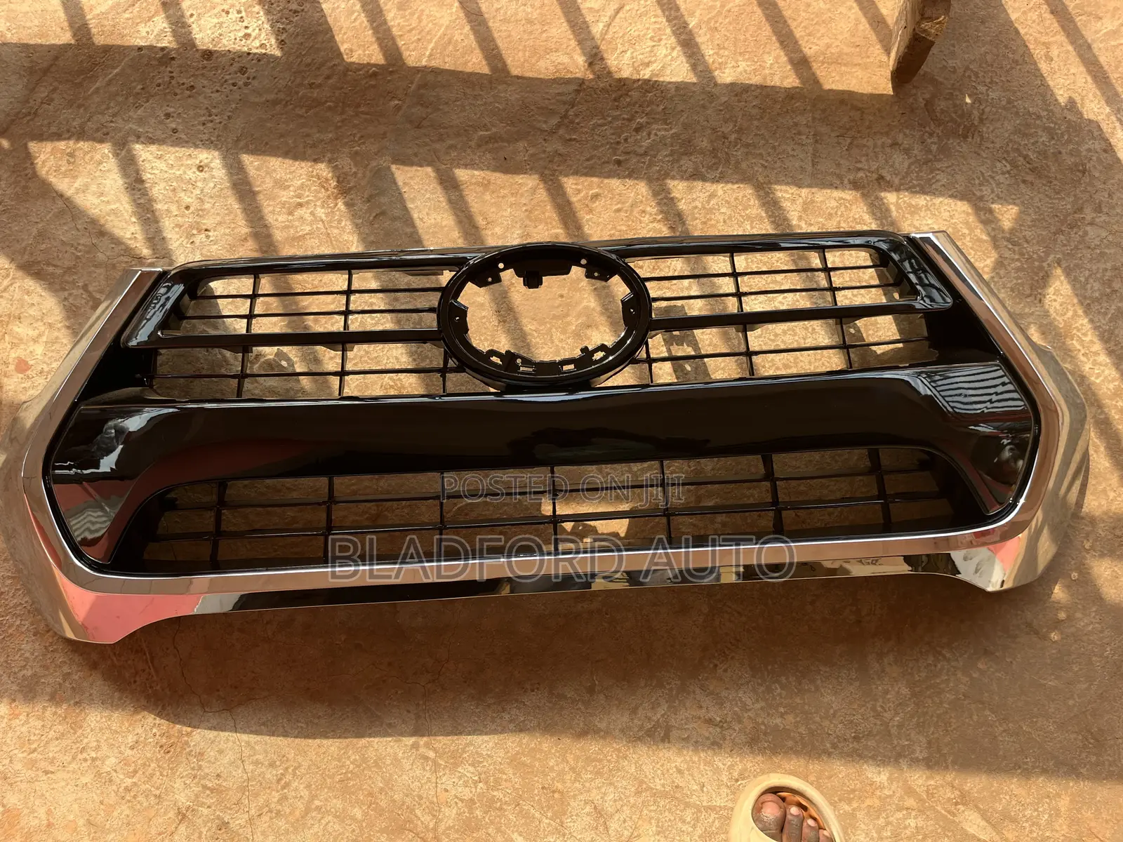 Hilux 2022 Front Shells