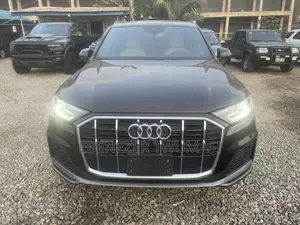 Audi Q7 Prestige 2020 Burgundy