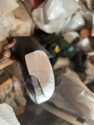 Corolla 2014-2019 Mirror With Light