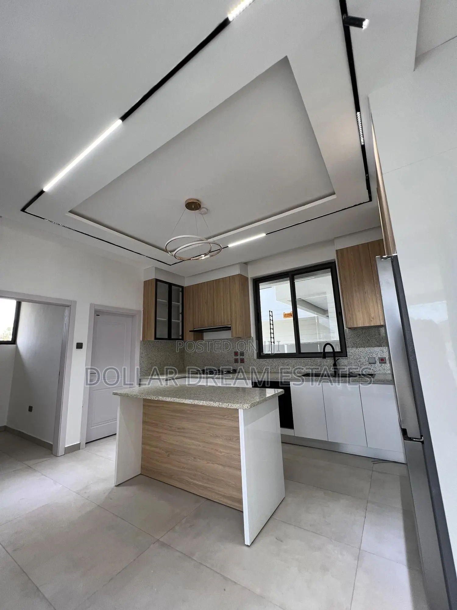 4bdrm House in East Legon for sale