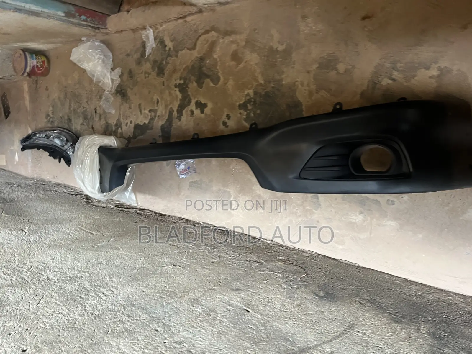 Camry 2011 Spoiler (SE)