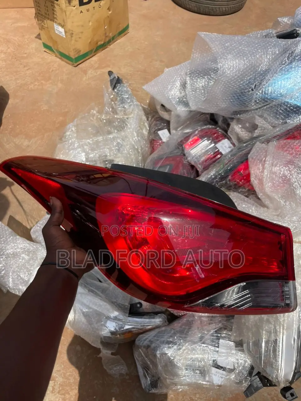 Elantra 2014 Tailight Pair