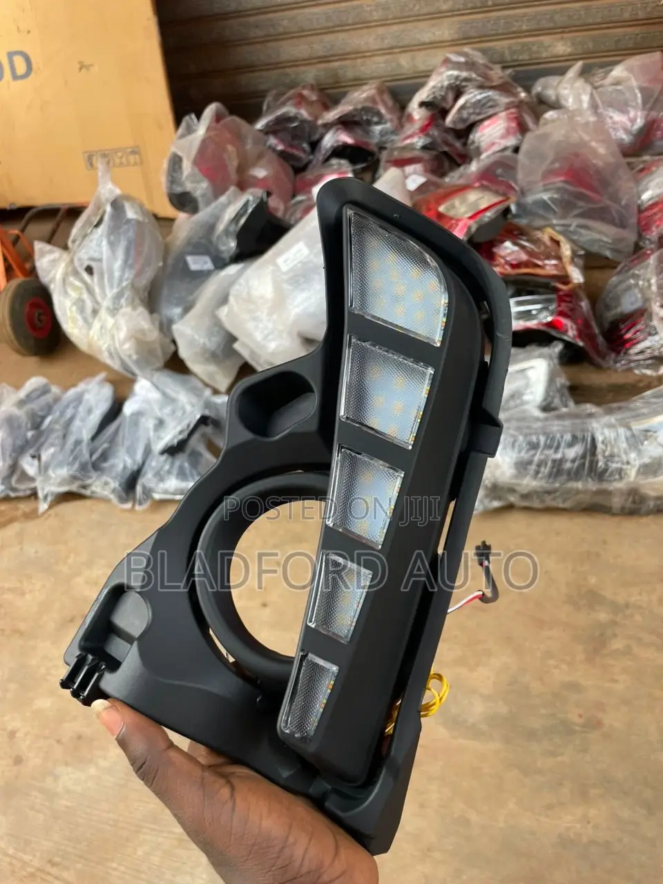 Highlander 2018 Foglight LED Complete