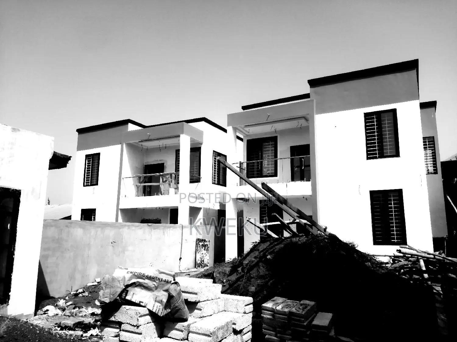 4bdrm House in Seedovproperties, Spintex for sale