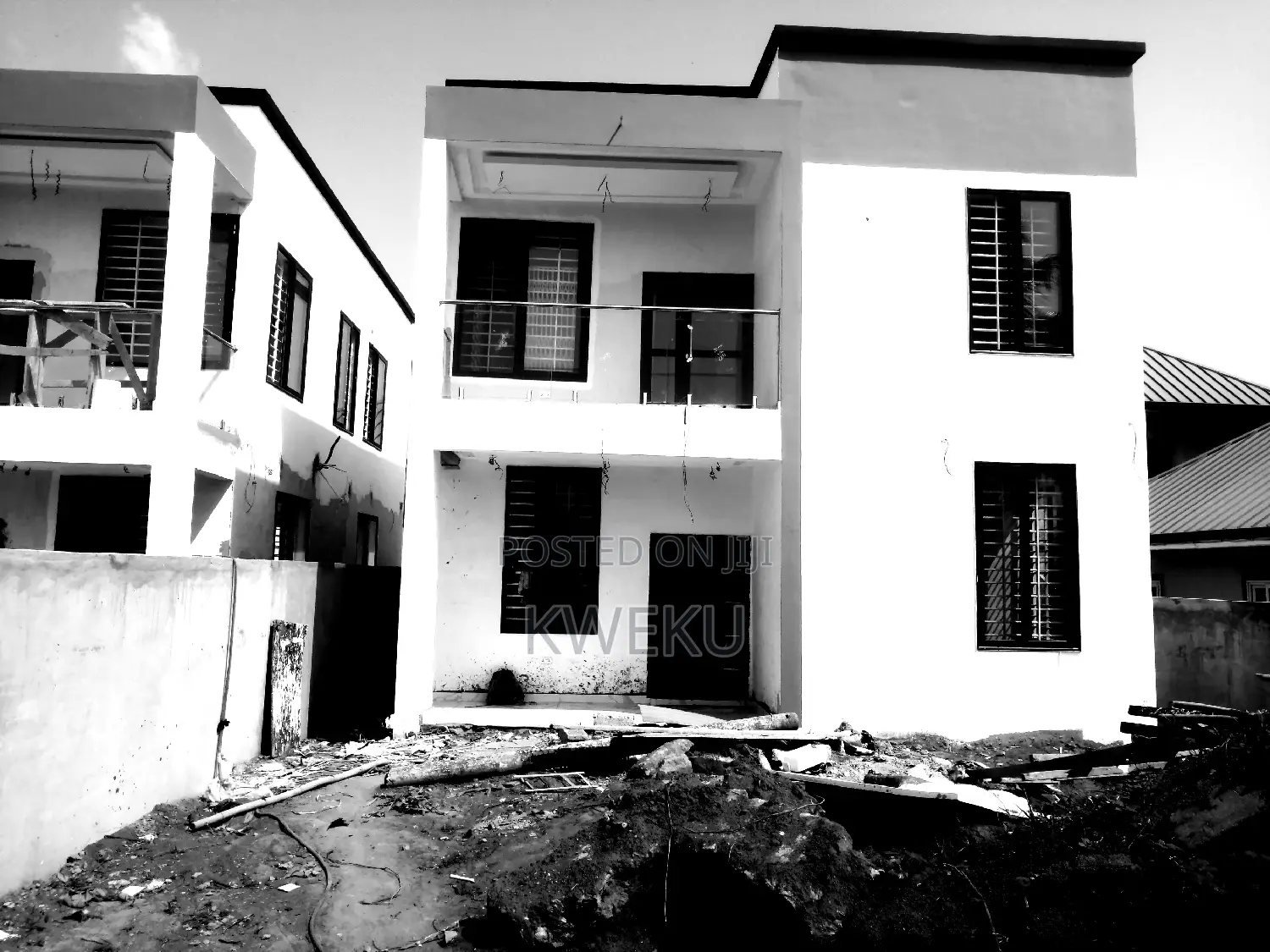 4bdrm House in Seedovproperties, Spintex for sale