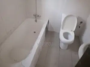 3bdrm House in Seedovproperties, Baatsona Total for rent