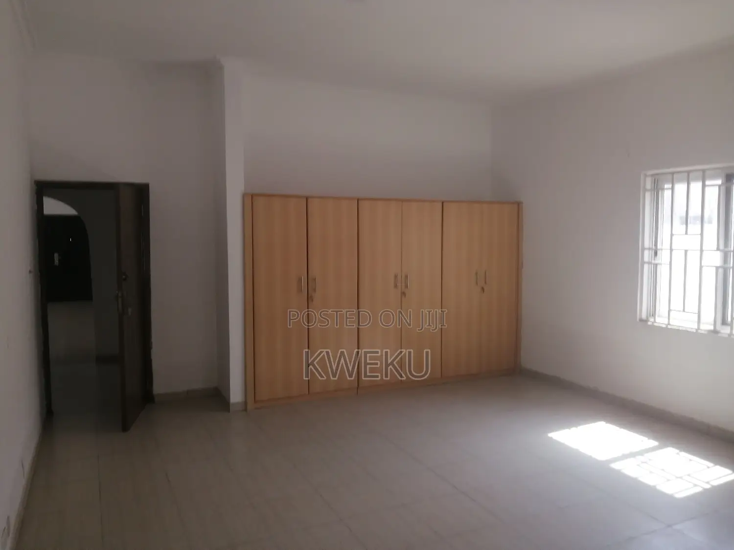3bdrm House in Seedovproperties, Baatsona Total for rent