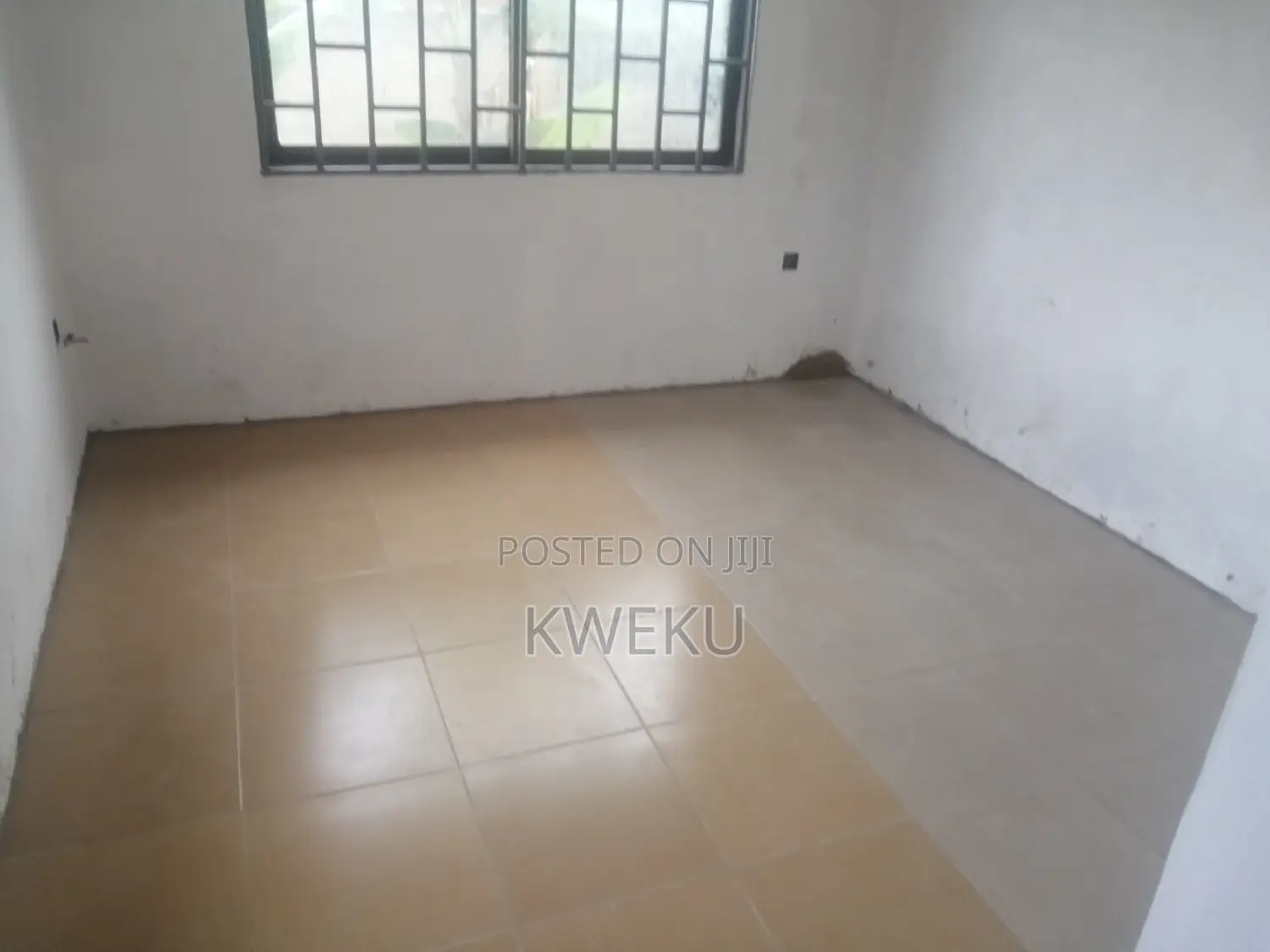 1bdrm House in Estate Agency, Baatsona Total for rent