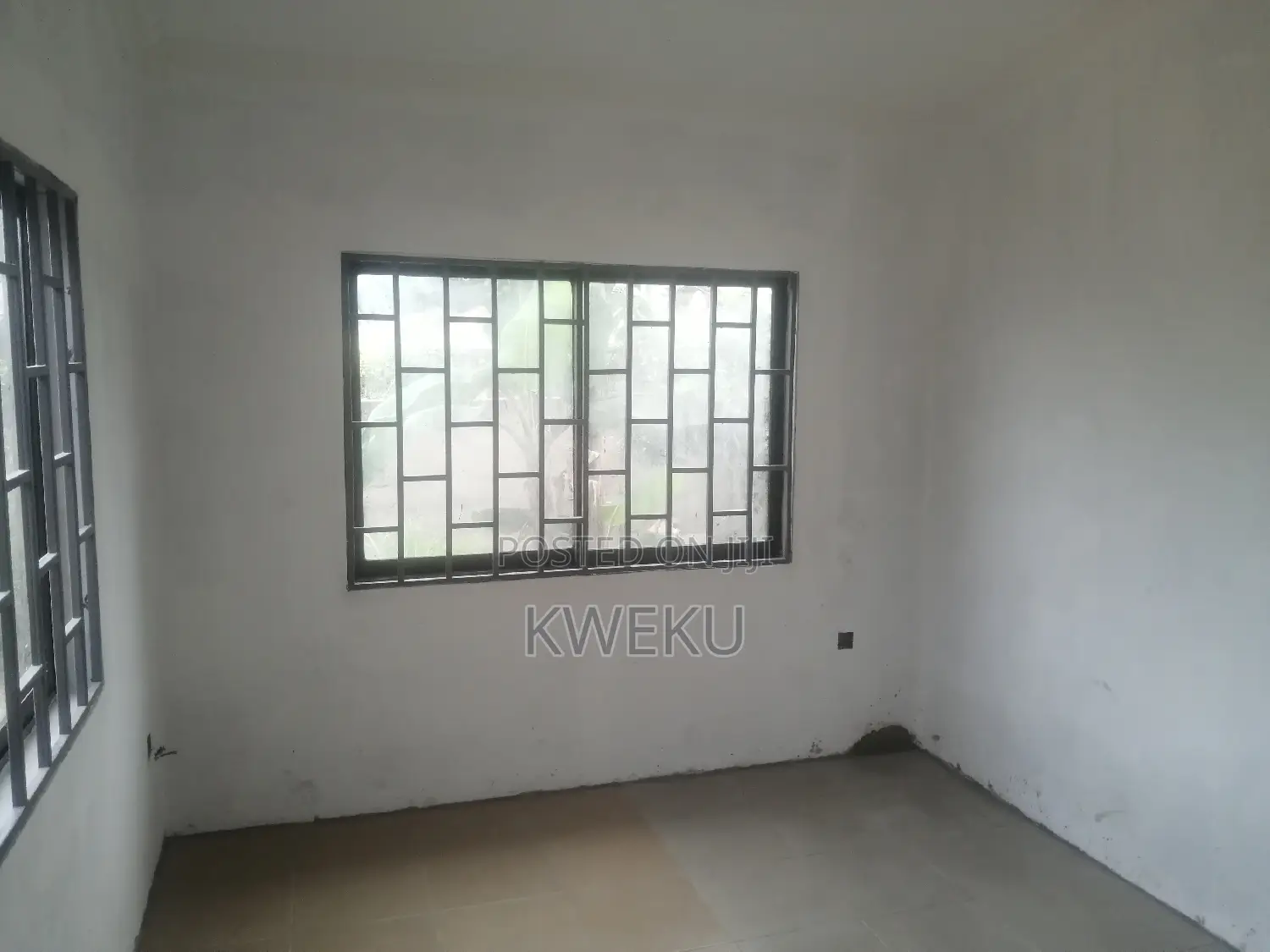 1bdrm House in Estate Agency, Baatsona Total for rent