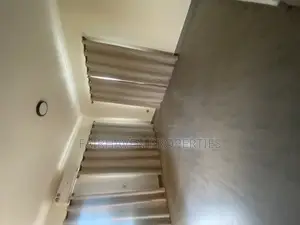 3bdrm House in East Airport for rent