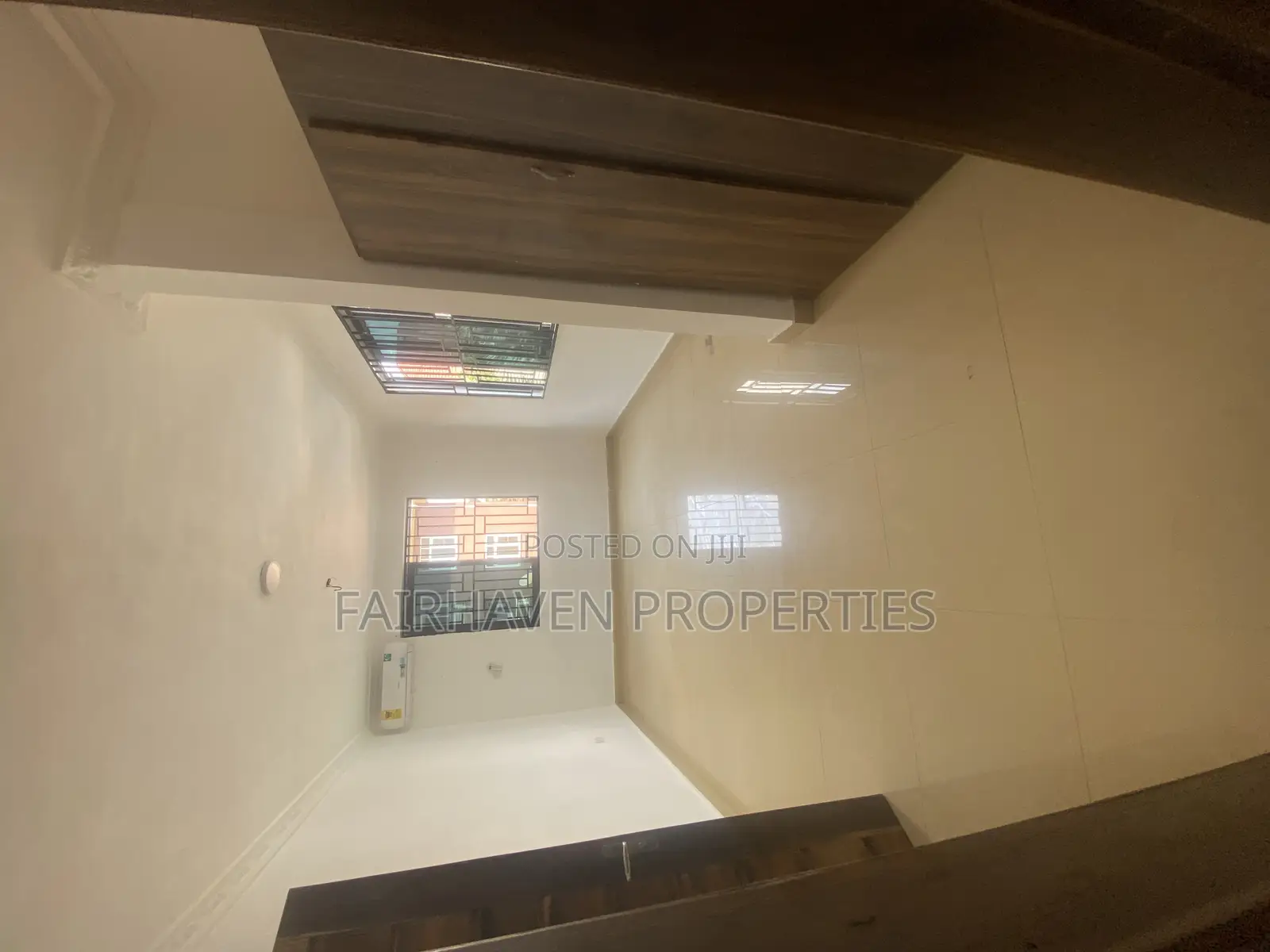 3bdrm Apartment in Tseaddo, Airport Residential Area for rent
