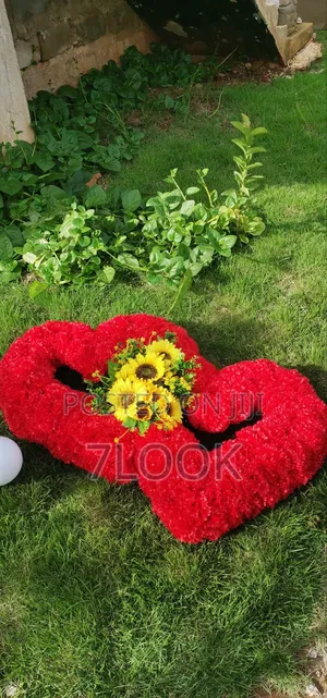 Special Artificial Flower Sympathy Wreath