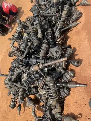 Home Used Spare Parts(Shocks,Racks,Hubs,Shafts,Beams Etc)