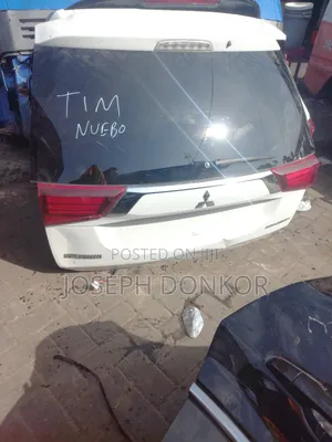 Mitsubishi Outlander Boot 2016,2017,2018,2019,2020