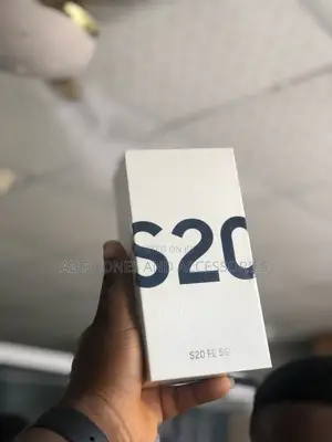 New Samsung Galaxy S20 FE 128 GB Gray