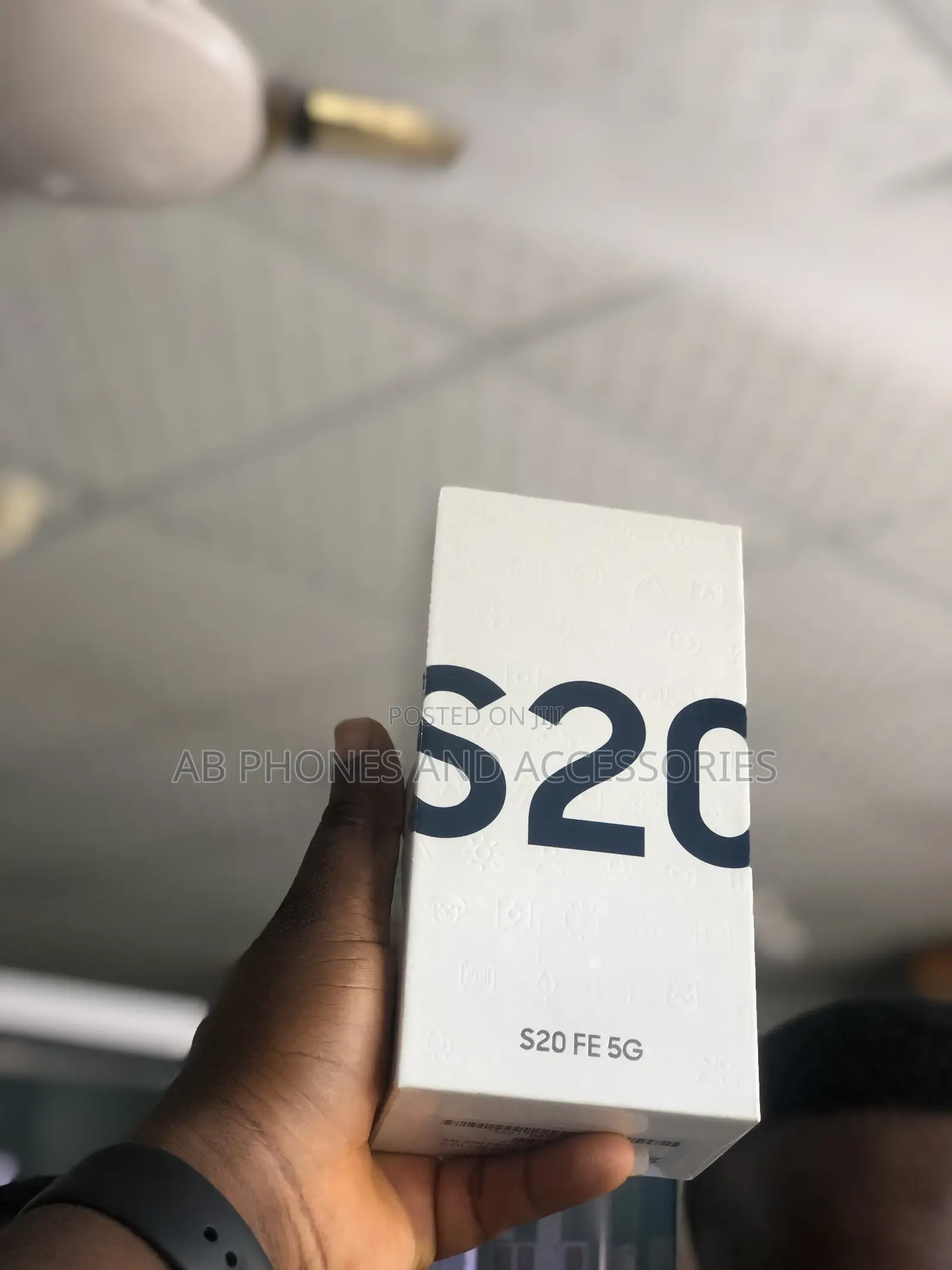 New Samsung Galaxy S20 FE 128 GB Gray