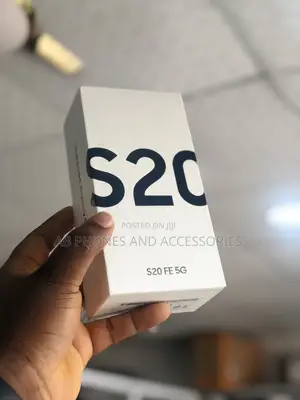 New Samsung Galaxy S20 FE 128 GB Purple