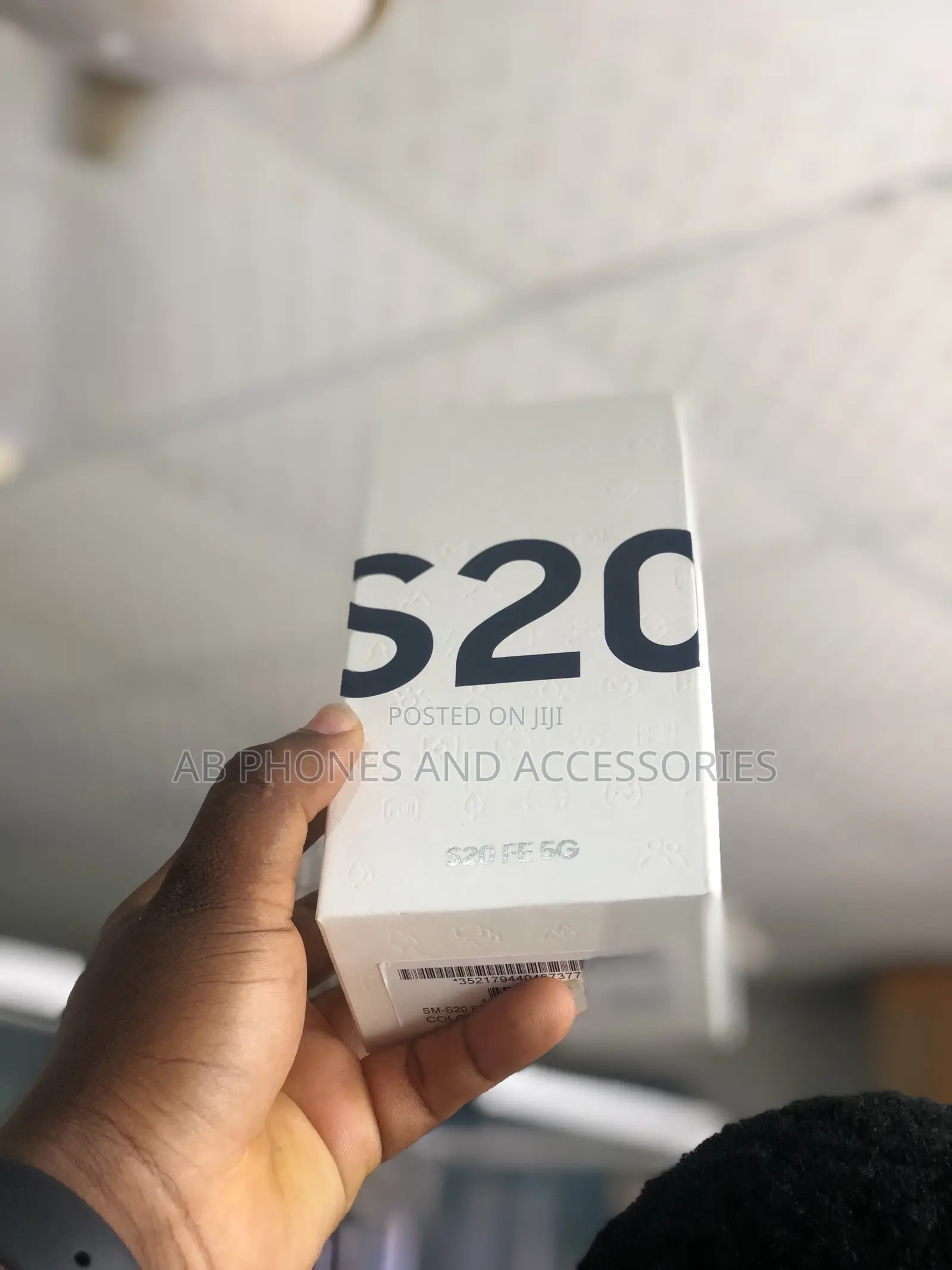 New Samsung Galaxy S20 FE 128 GB Blue