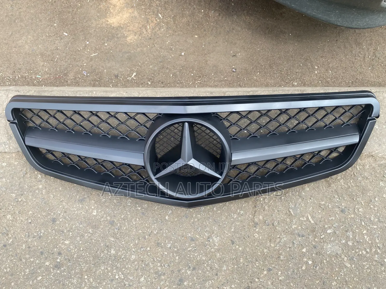 Mercedes Benz C300 2012-2014 Front Shells/ Grille
