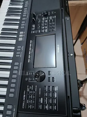 Yamaha PSR-Sx 720 Keyboard