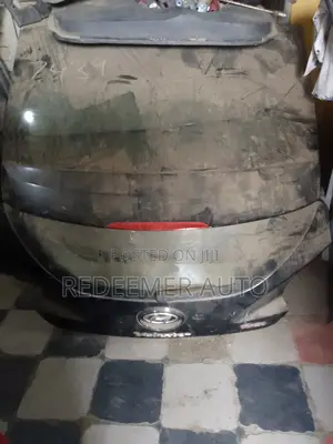 Hyundai Veloster Boot/Tail Gate