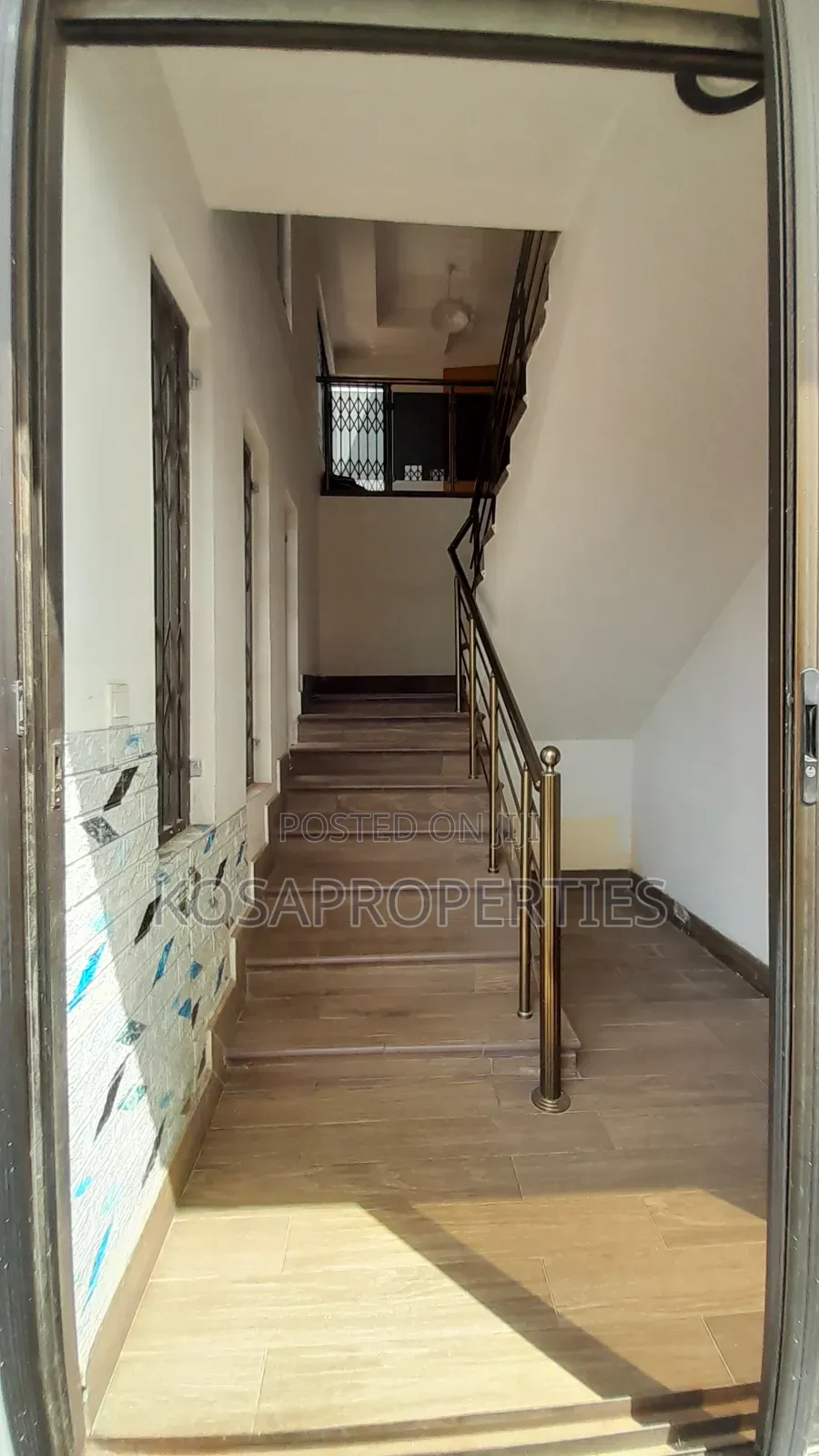2bdrm Apartment in Catapillar, Adjiriganor for rent