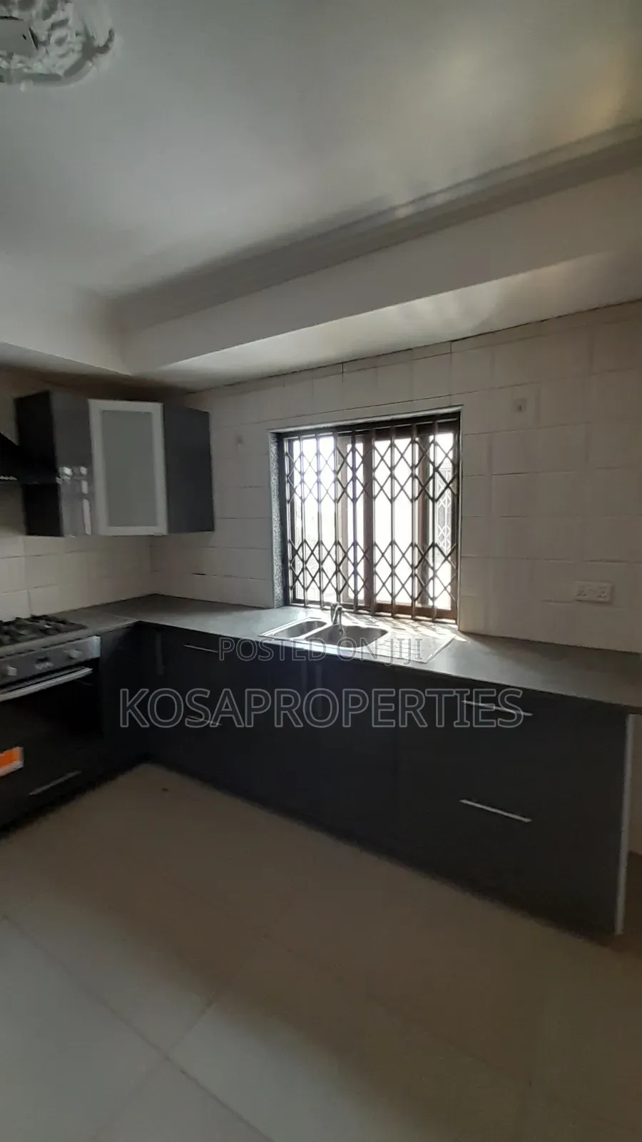 2bdrm Apartment in Catapillar, Adjiriganor for rent