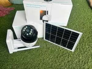 Interlligent PTZ Solar Security Camera