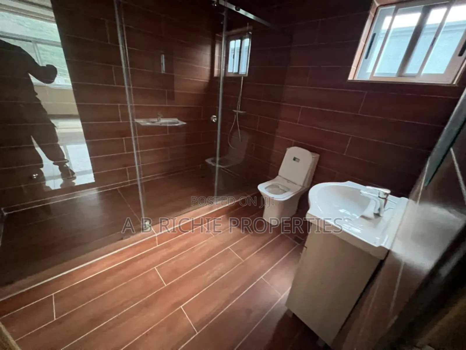 4bdrm House in Ab Richie Properties, Oyarifa for rent