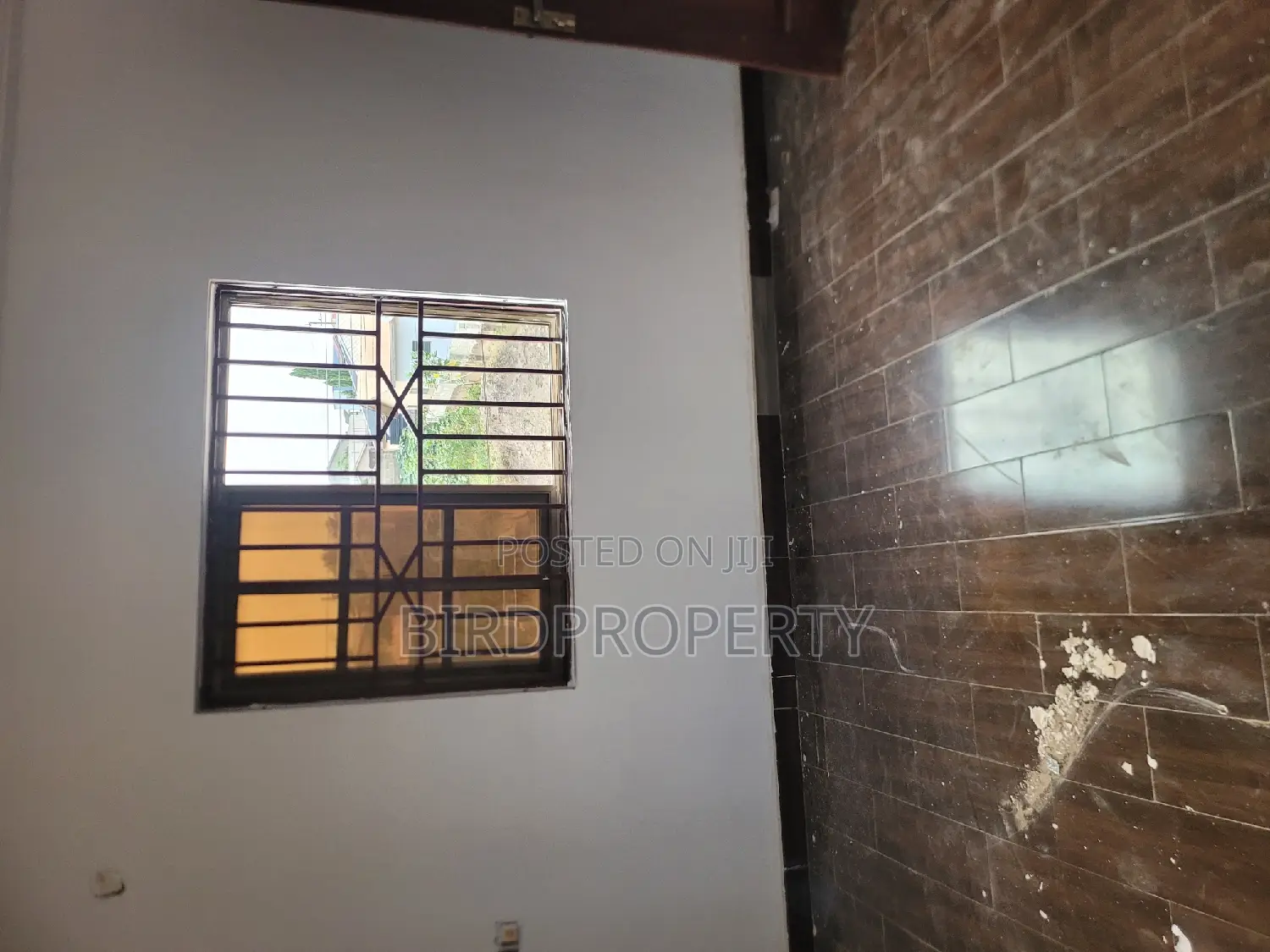 2bdrm Apartment in Birdgroup, Lake Side Estate for rent