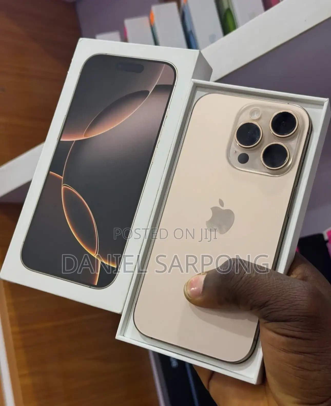 New Apple iPhone 16 Pro Max 256 GB Gold