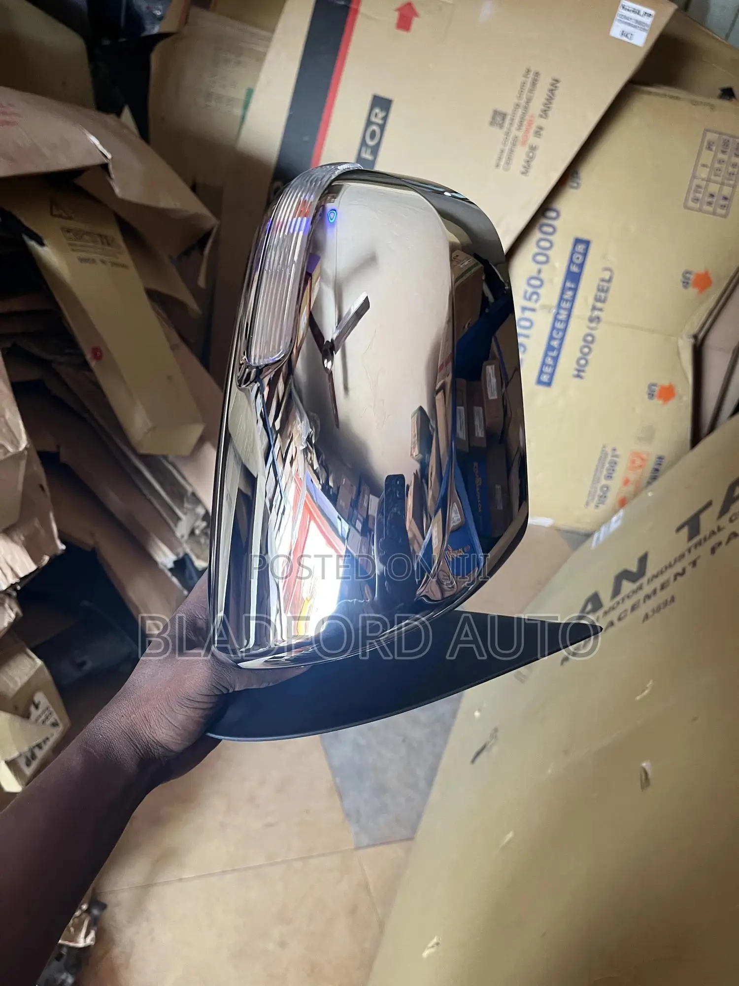 Hilux Vigo 2012 Driving Mirror With Light