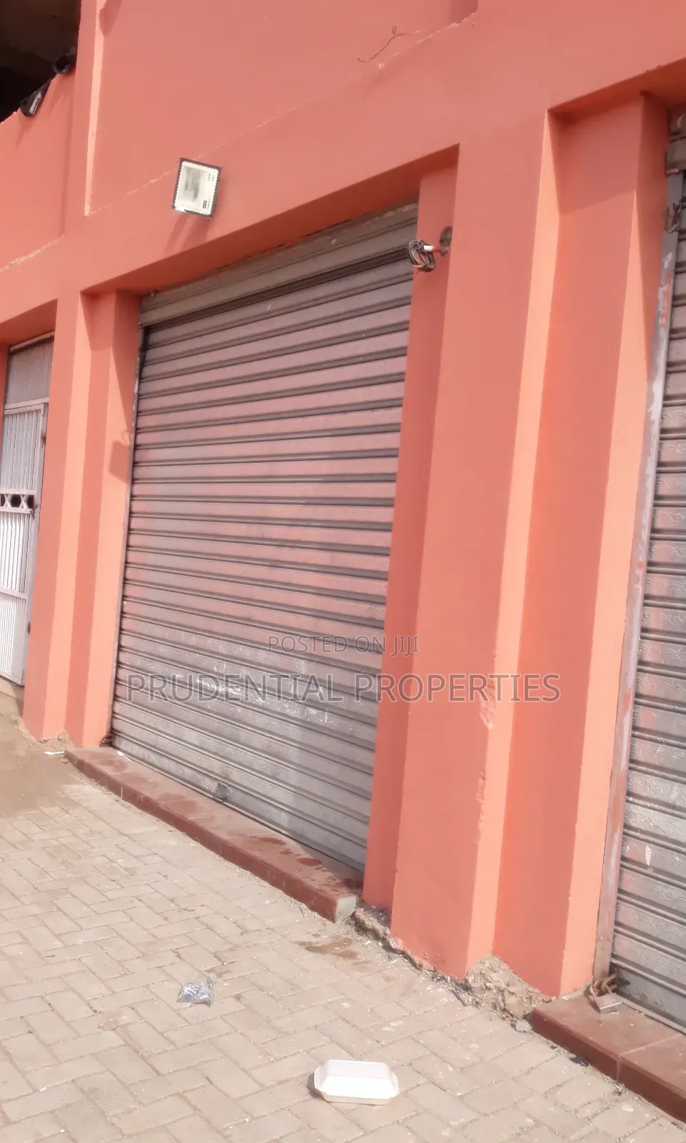 Double Shop for Rent at Anyaa
