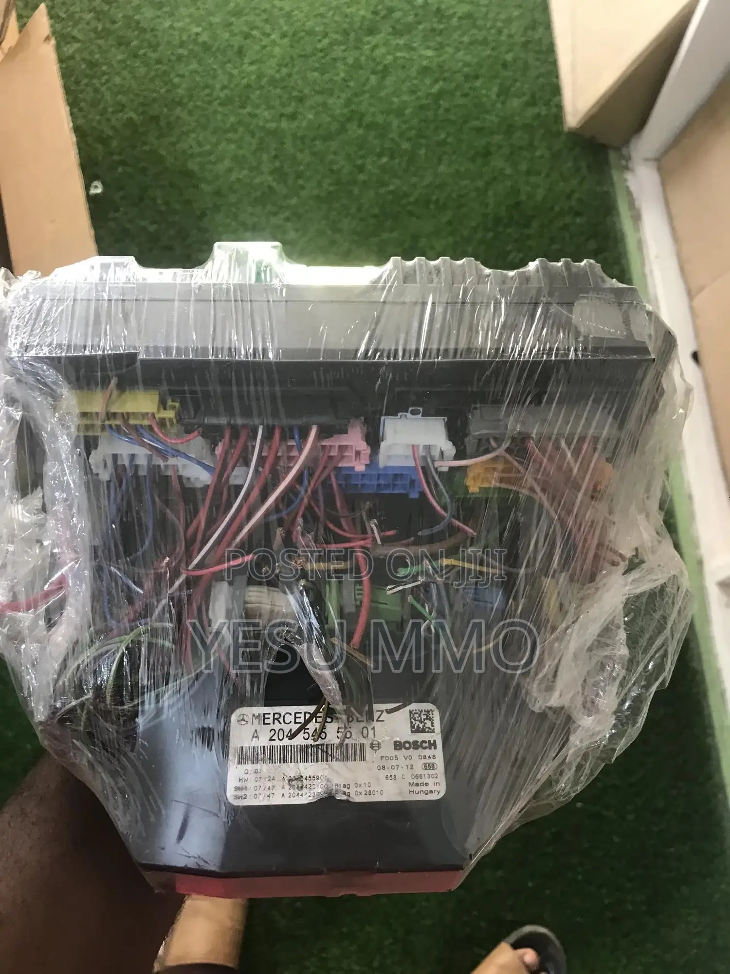 Mercedes Benz C250 Fuse Box