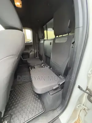 Toyota Tacoma 2023 White