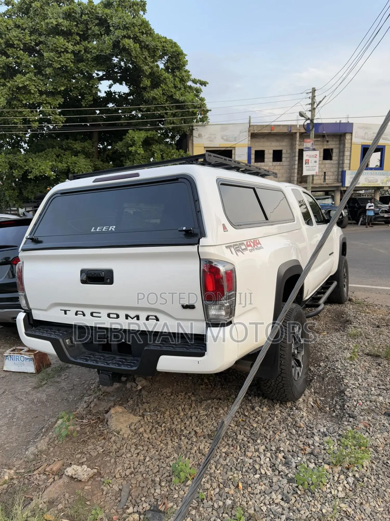 Toyota Tacoma 2023 White