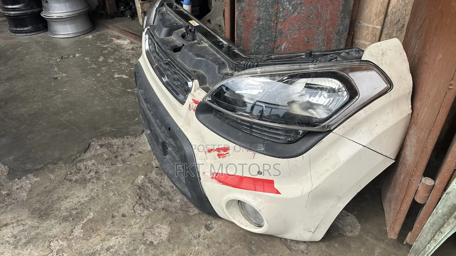 Kia Soul Front Cut