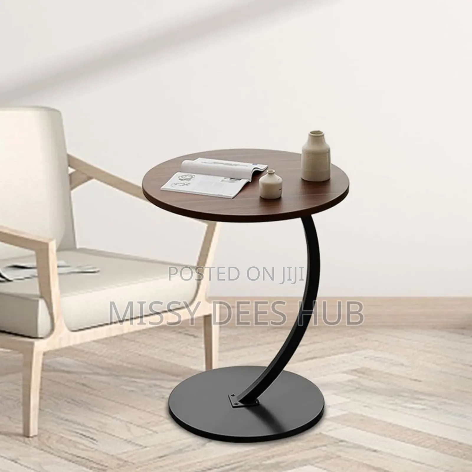 Round Side Table