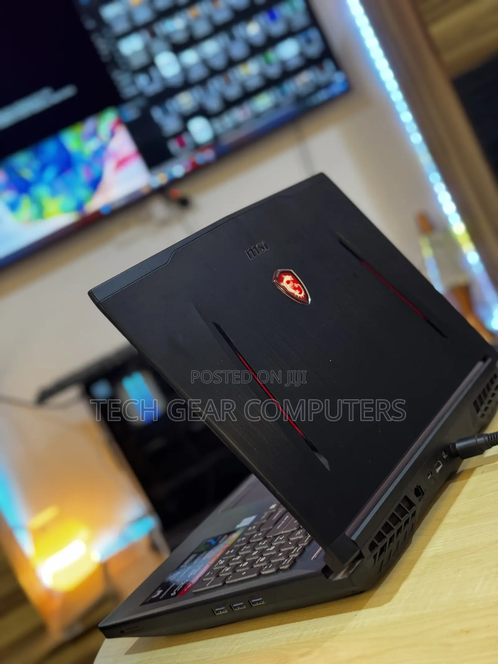 Laptop MSI GT62VR 7RE Dominator Pro 16GB Intel Core i7 HDD+SSD 1T