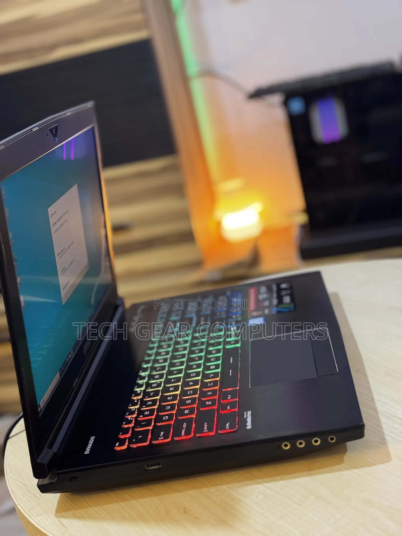 Laptop MSI GT62VR 7RE Dominator Pro 16GB Intel Core i7 HDD+SSD 1T