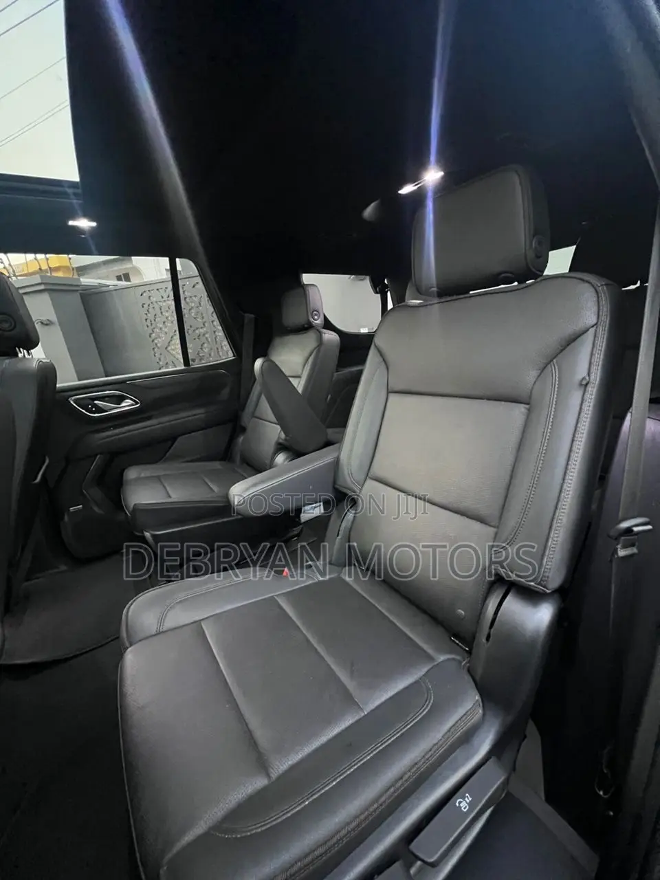 Chevrolet Tahoe 2022 Black