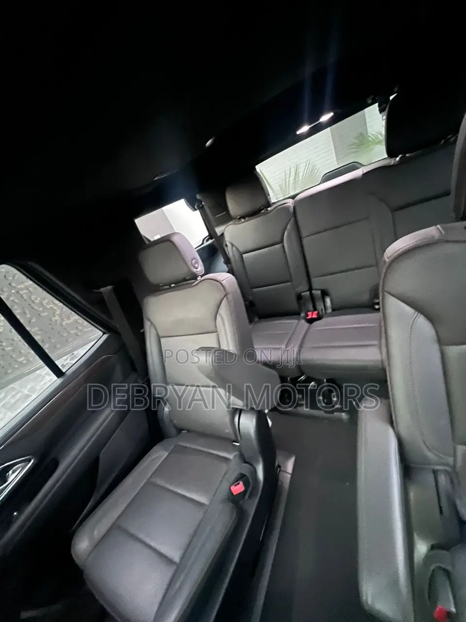 Chevrolet Tahoe 2022 Black